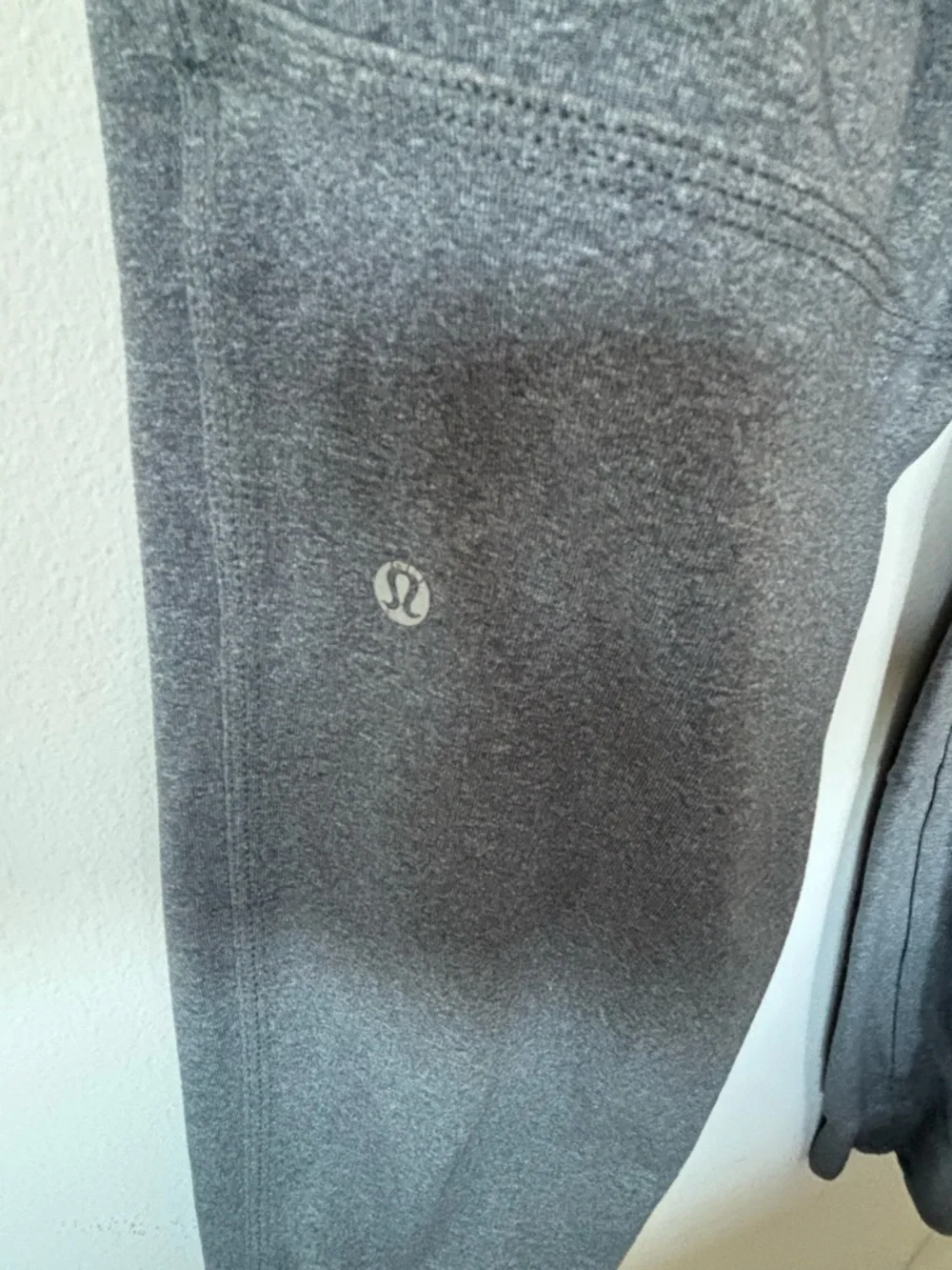 lululemon athletica Men's Heather Gray Jogger Sweatpants